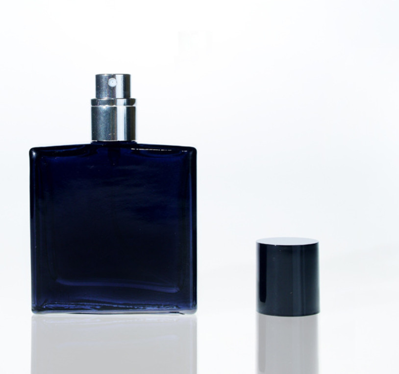Screen Printing Refillable Perfume Bottle With Pump 50ml 30ml